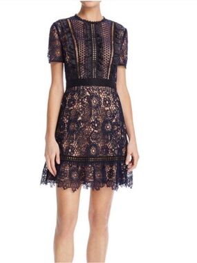 Gorgeous Aqua by Bloomingdales Navy Floral Crochet Lace Mini Dress Size S EUC